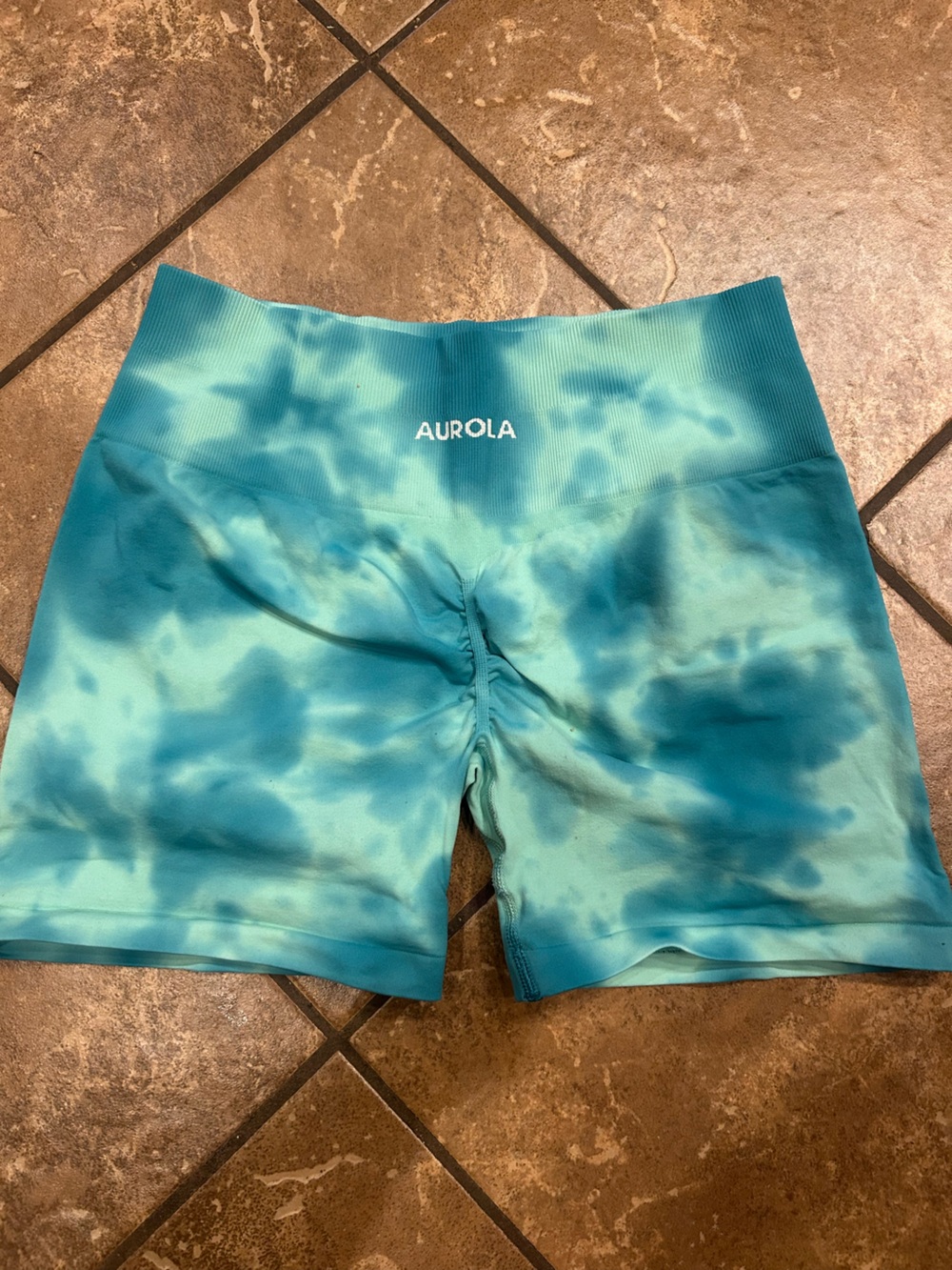 Aurola Women's Teal Tie-Dye Bike Shorts